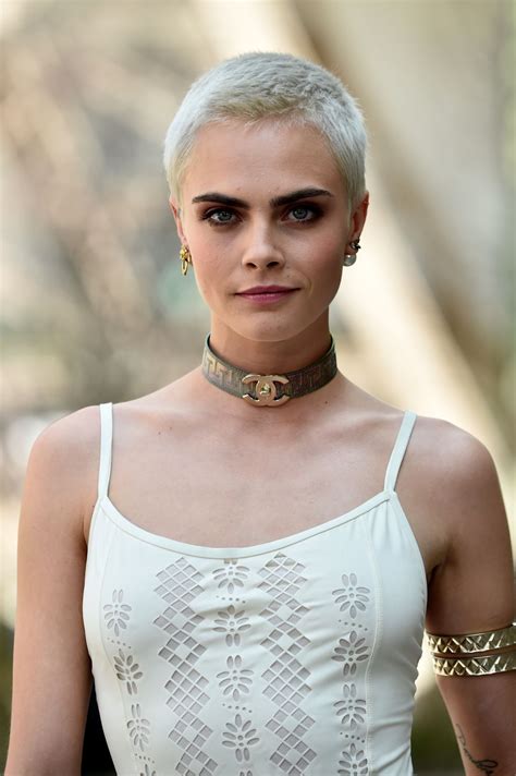 cara delevingne chanel jeans|cara delevingne haircut.